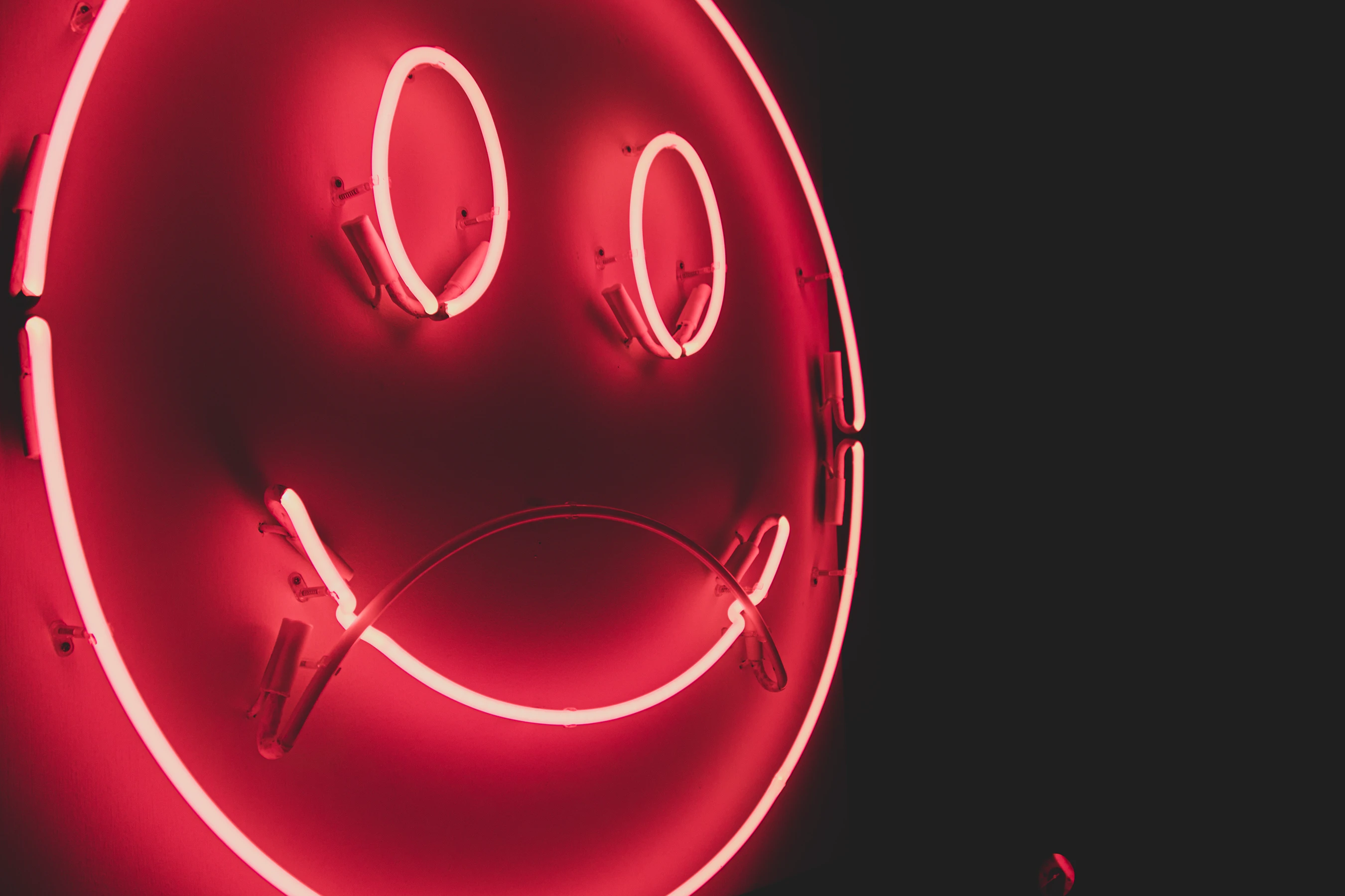 Neon pink smiley face